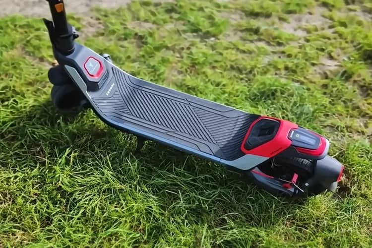The Segway p100S fully unfolded on the grass