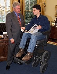 Dean Kamen meeting Bill Clinton in the oval office